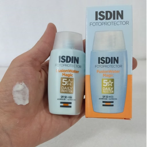 کرم ضدافتاب بی رنگ فیوژن واتر ایزدین spf50
